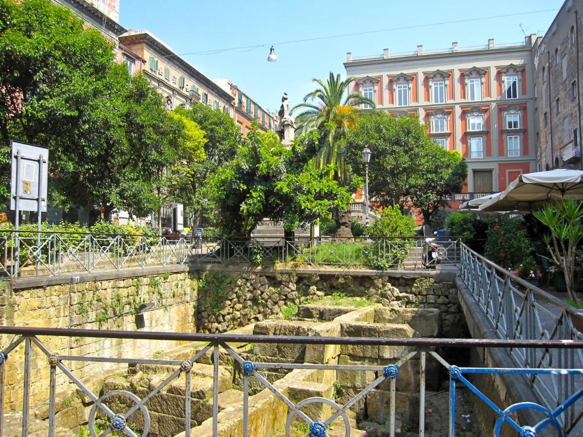 Akasa Di Flock Bed & Breakfast Napoli Eksteriør bilde
